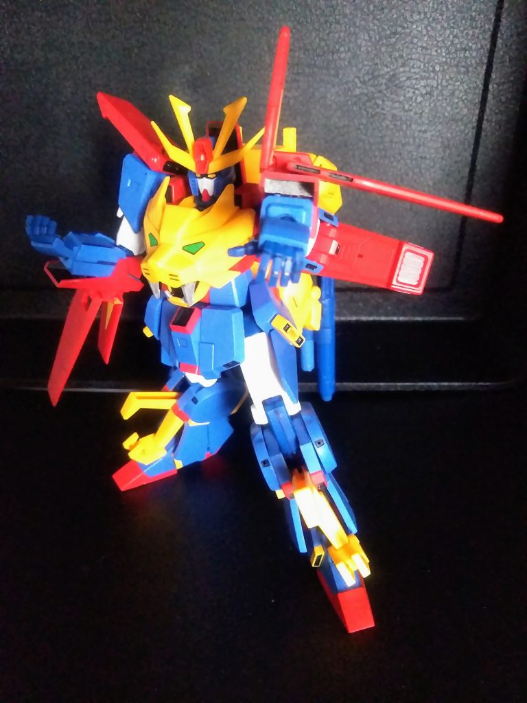 『レッツ! トライ!! オン!!!』   誕生!『最強機動!! トライオンっ 3!!』 と、こんな感じ🤣 いや~ 燃えます🔥萌えます😍『ヒート ウイング(ZZGのシールド) & アームド ブースター(ロケットパンチ)』