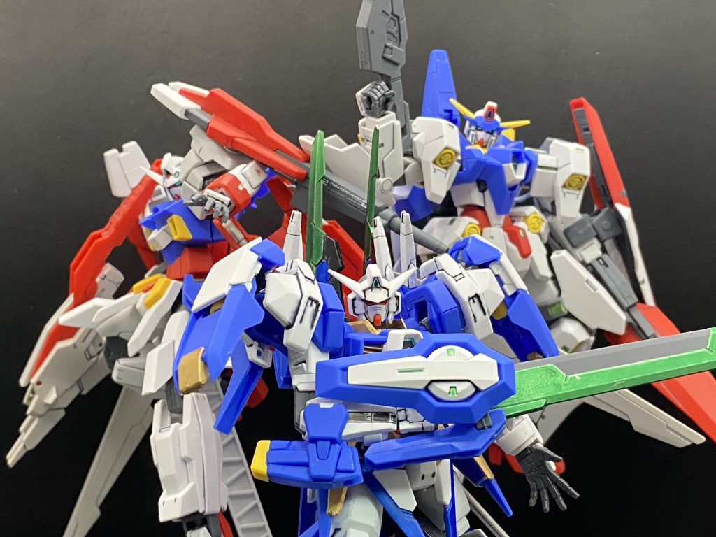 これでAGE-1～3までの三世代がそろい踏み近接格闘戦闘型のAGE-1ブレイダーに中距離遊撃型のAGE-2DBS、遠距離戦闘型のAGE-3ローカスとバランスのいい組み合わせになりました