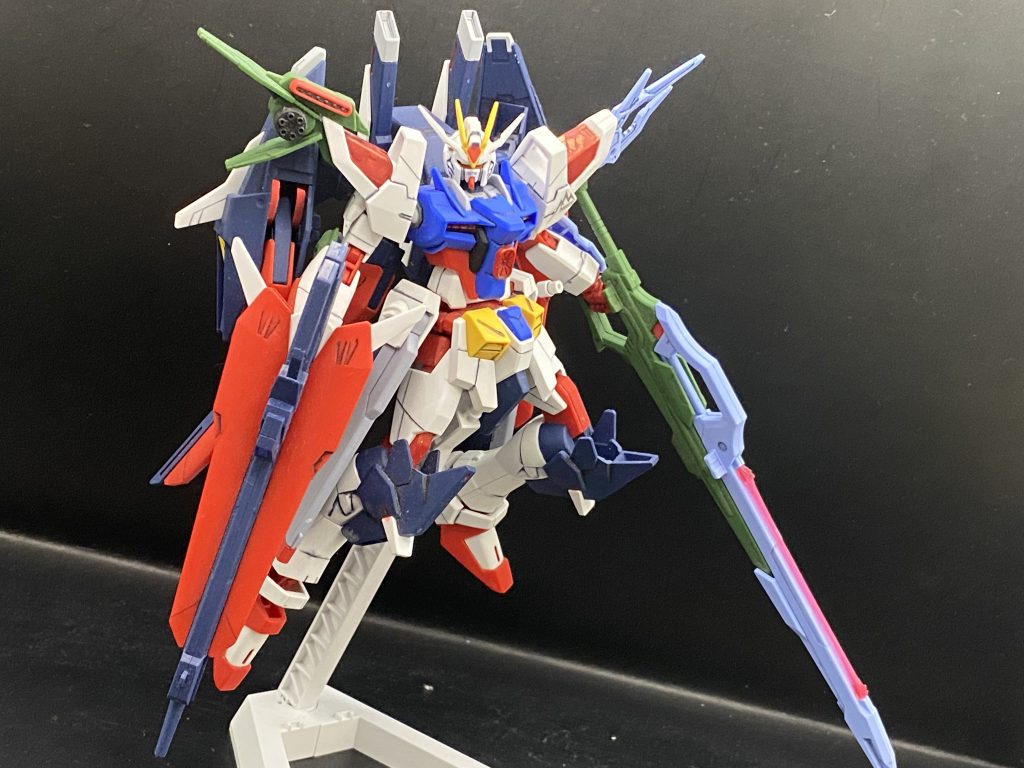 パーフェクトストライクフリーダムのストライクのメイン武装をふたつくっつけるという発想には脱帽しましたねストフリでビームライフル連結やったからそこからの着想なんでしょうが発想が男の子すぎる