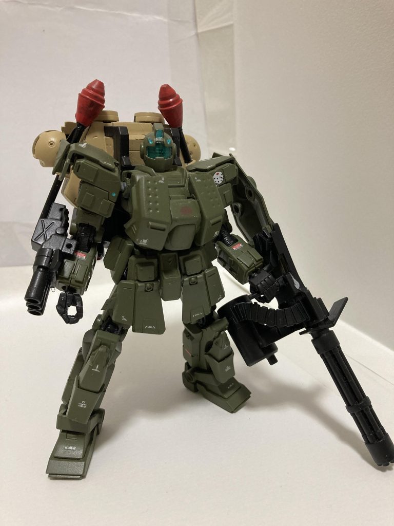 グフカスのガトシ、3連装バルカン、シュツルムファウストで継戦能力を重視しています