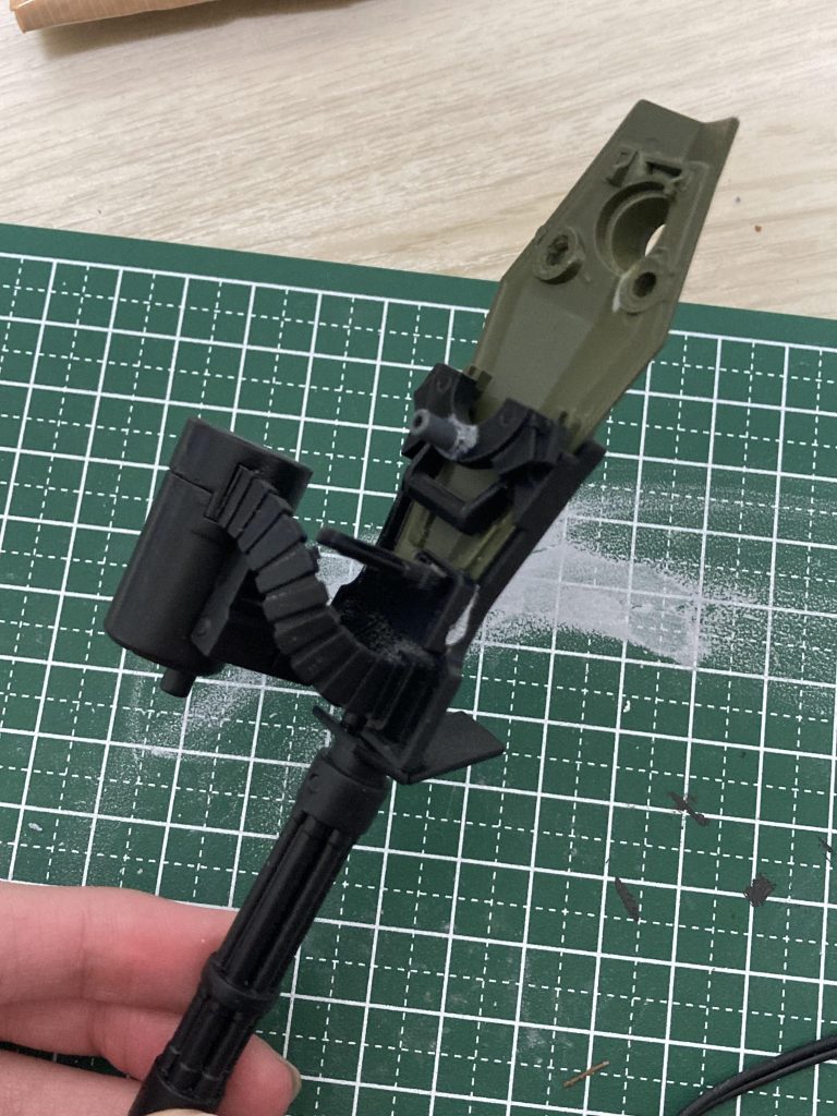 ガトシは腕に直接付けれるよう改造しました