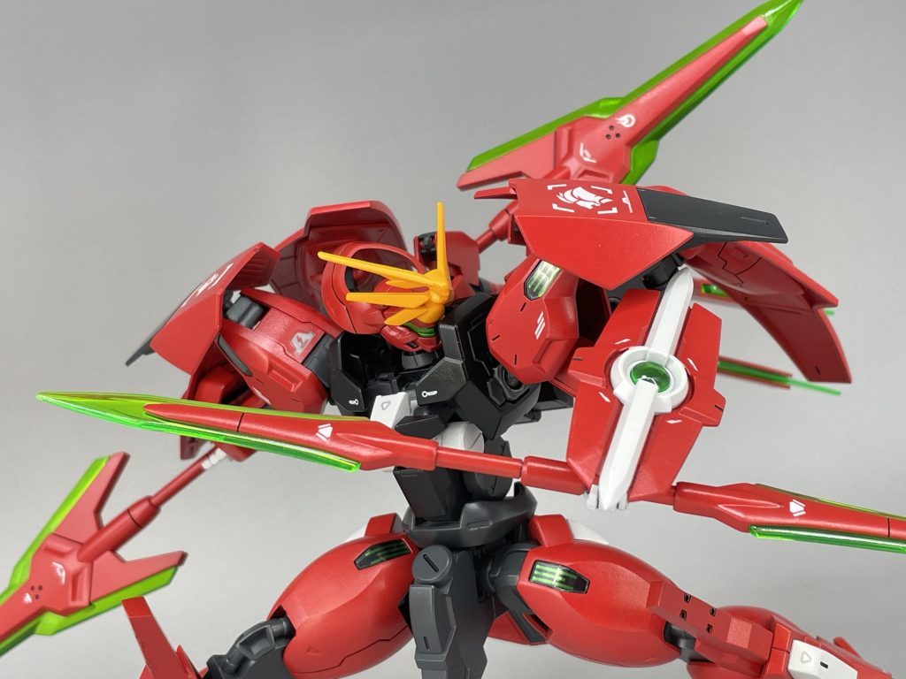 以降はポージングをぱらぱらと。