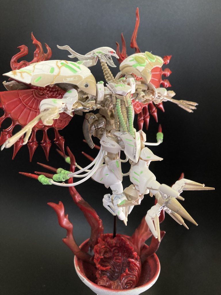 この妄想をベースに、ウチにあった余剰パーツのなかでも特に小さな部品を集めて、