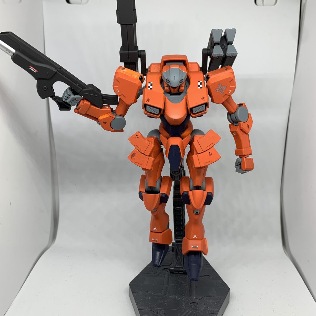 何となくオレンジに塗っちゃいました(^^)缶スプレーです。