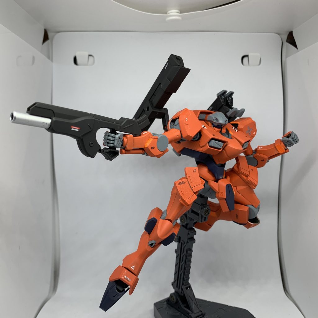 スプレー塗装、素組、デカール、つや消しスプレーです