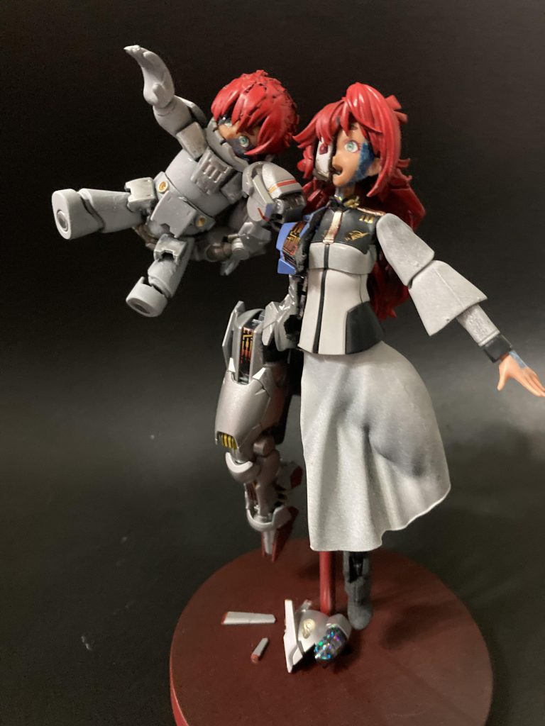 歌詞内容とPVがストーリーにリンクしてて、つい深読みしたくなってしまいます。。