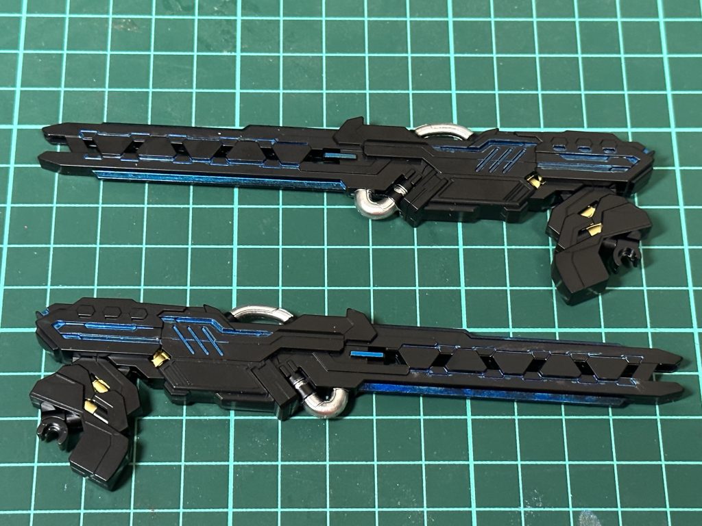 コスモメタブルーで塗装中、インクが噴出する事故が起きましたが、なんとか修正をすることが出来ました( ̄▽ ̄;)