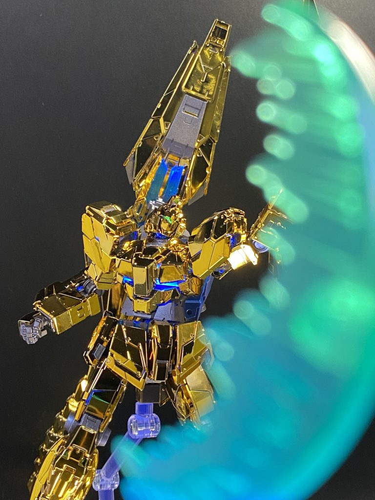 ユニコーンガンダム３号機フェネクス（NT.ver）–3枚目/制作者：一之瀬パズひこ（@pazuhiko_1）