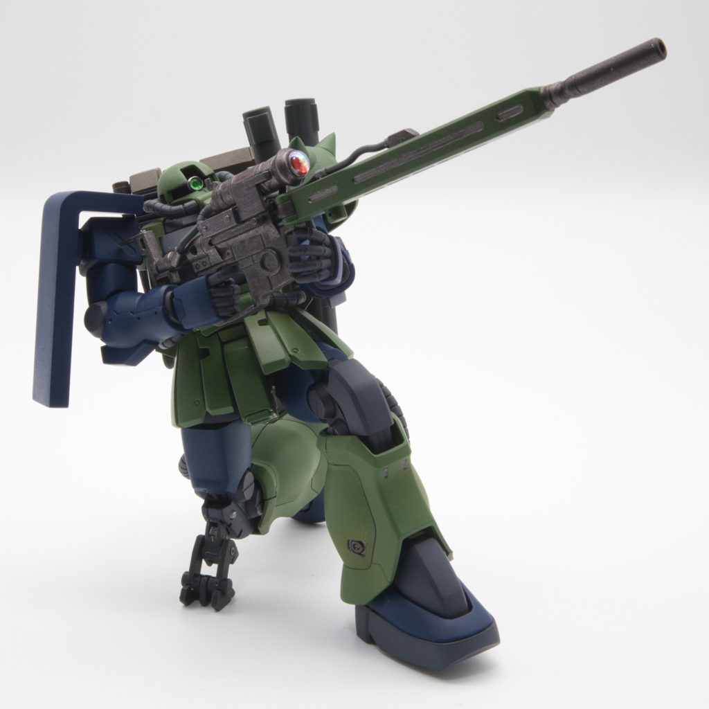 右膝にジャッキをつけたものの、ベースがF2ザクなので膝立ちは厳しい。。。最後まで閲覧頂きありがとうございます。