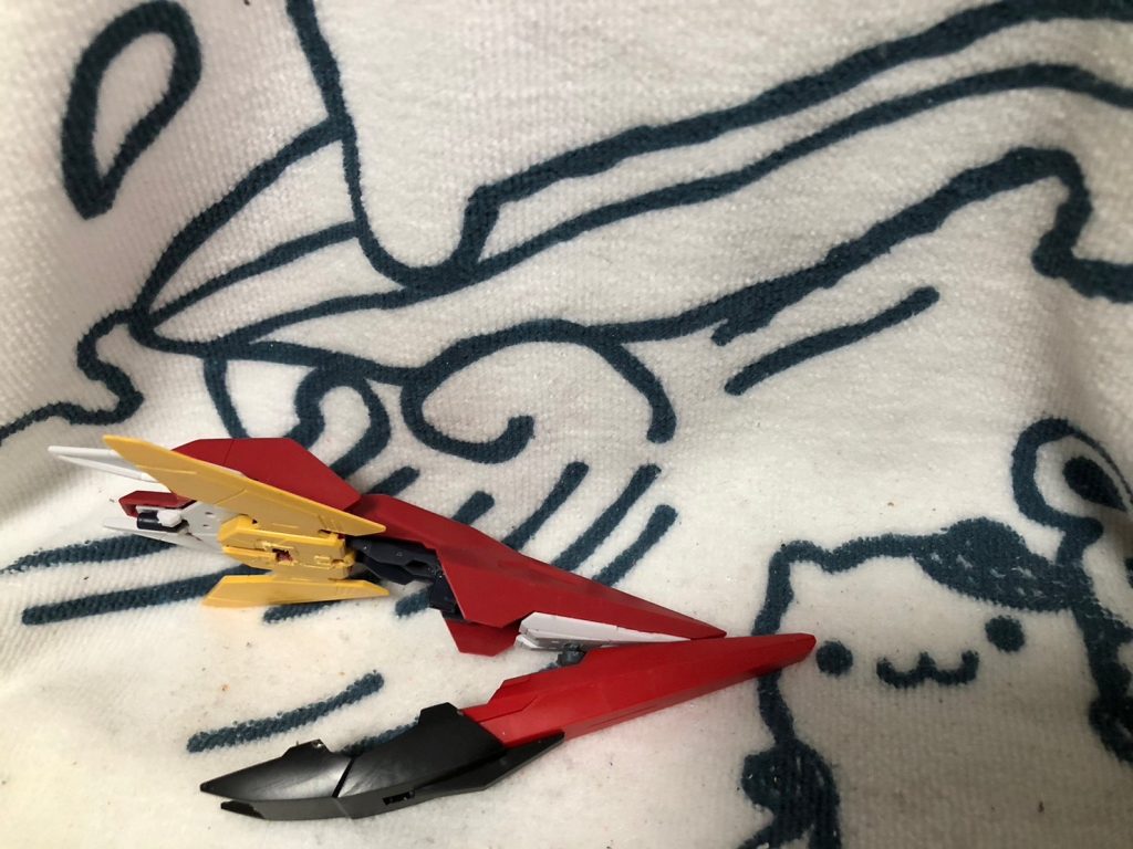 こうすることで変形時にZのシールドが保持されます。