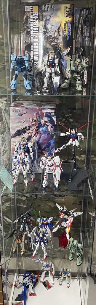 初心者ということもあり、HGメインで作成していてガンプラの頭の空間が広く無駄だった。
