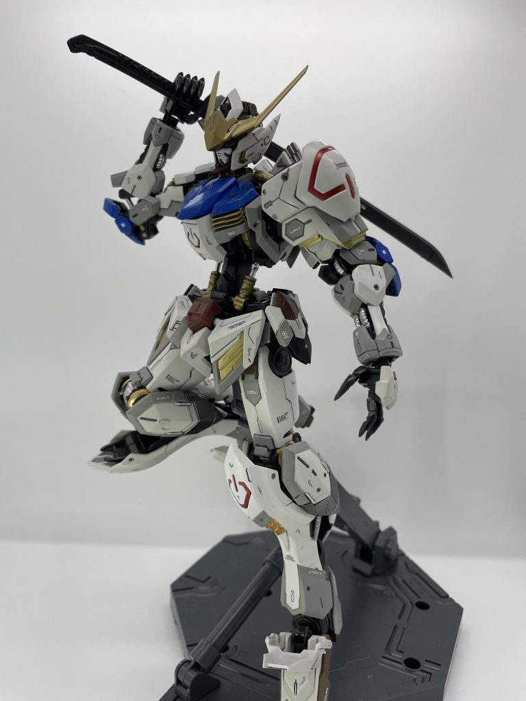 MGガンダムバルバトス–3枚目/制作者：@gaske0106