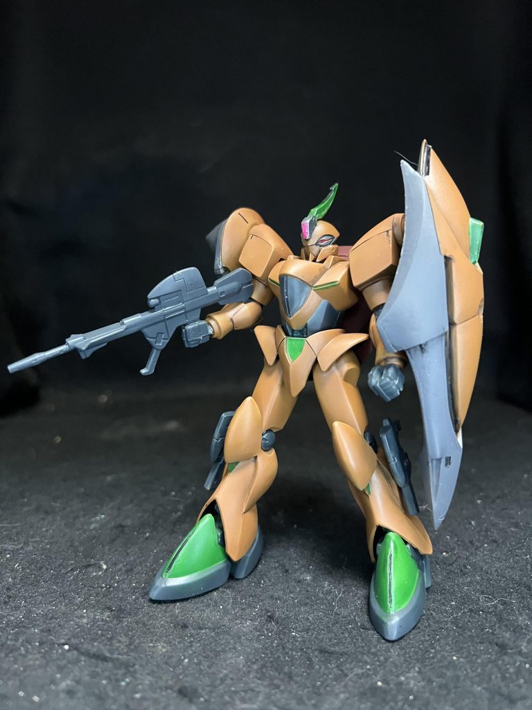 昔発売されていたBクラブのパーツを付けましたアンテナは紛失してしまっていたのでキットのままです