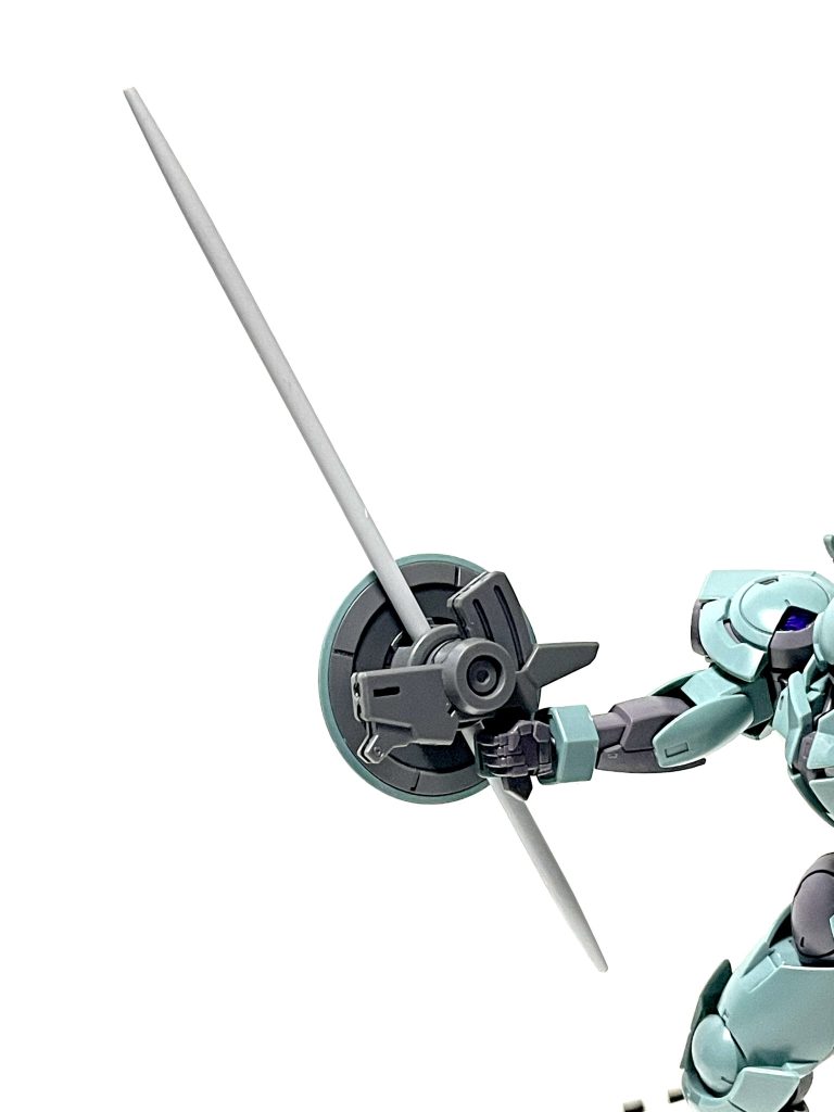 【ランスの使用法】◆恐らくきっと、剣と言うか鈍器として使う場合には、垂直に立てて振るうのでしょう。