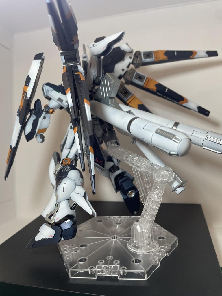 RG HI-νガンタム–6枚目/制作者：ザクマリ親方