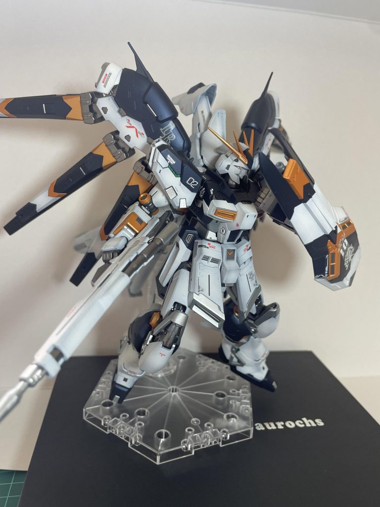 RG HI-νガンタム–2枚目/制作者：ザクマリ親方