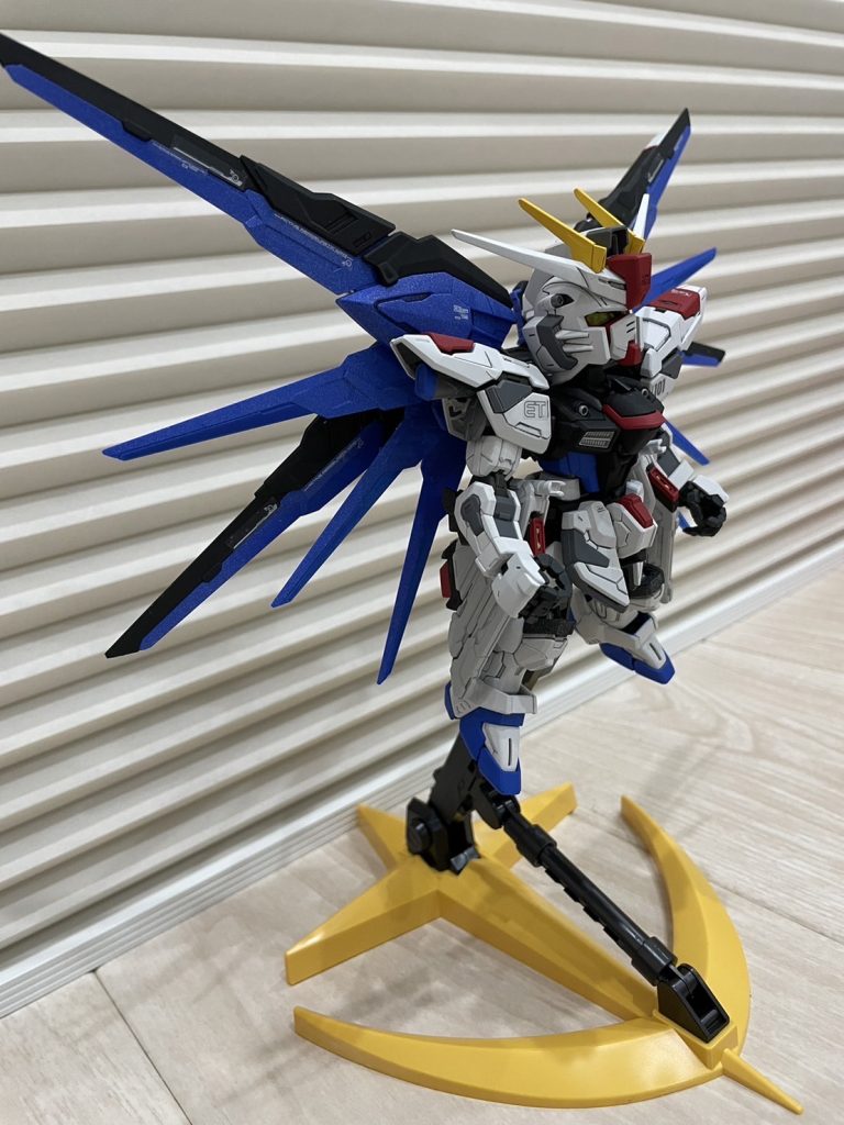 自分の部屋で照度が足らず上手く写せない😅