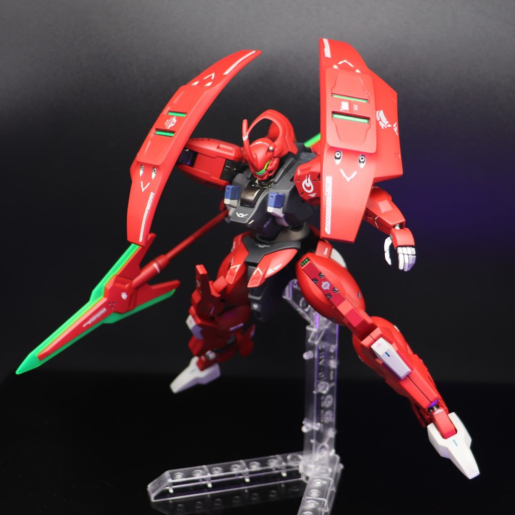 シールド？の2枚は迫力あってカッコイイですね！