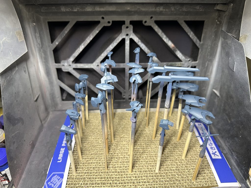 サブがこんな感じの色合いです