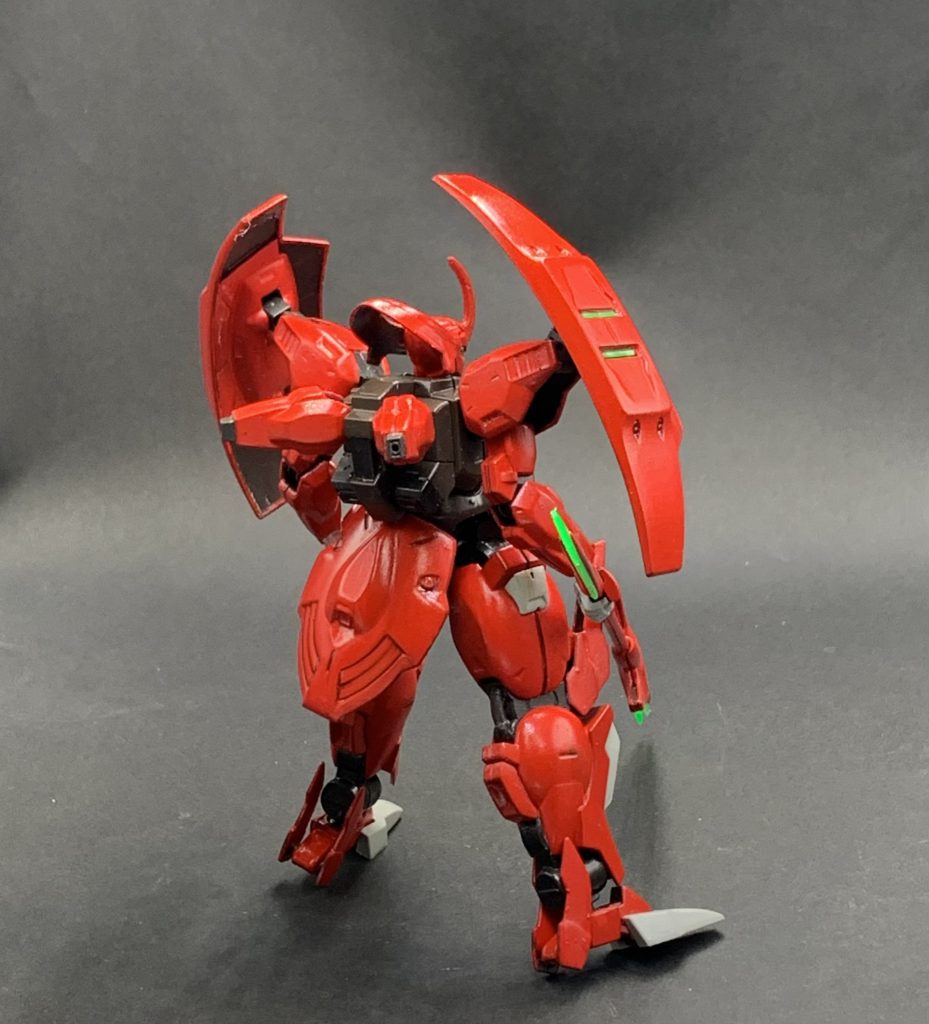 なぜ今回2なのかと言われると模型屋の店長から、あまり目立った再販がない日に「ダリルバルデやろ?ダリルバルデやろ?」ともうプッシュをうけ、しゃーないなぁと購入、今回の二個同時作成で制作。売る時に店長悪者にしたくないしね