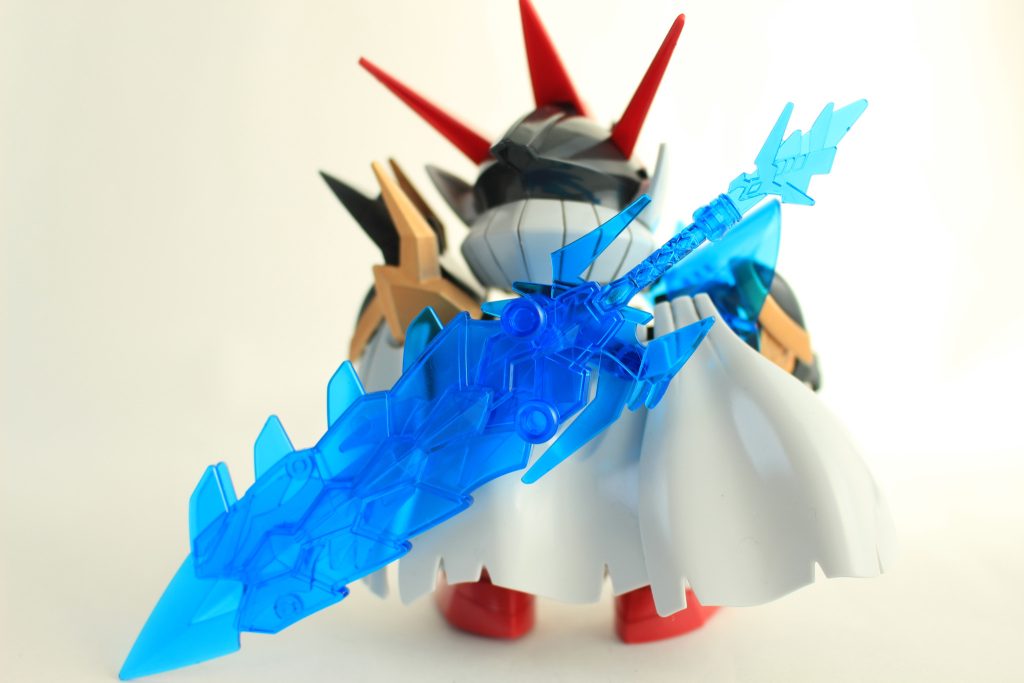 クリアブルーの剣がかっこいいんですなあ。