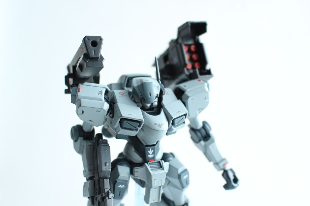 今回はレッドチップにチャレンジしましたが、ワンポイントになってとてもかっこよくキマりました。あとわかりにくいけど、パステルシャドウ処理してるので、エッジの輪郭が浮き立つようにしています。