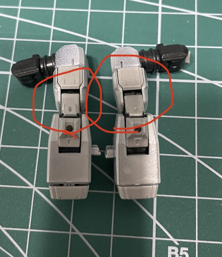 余談ですがヒジのパーツをうっかり失くしてしまい泣く泣くランナーの切れ端で自作しましたｗ遠目から見たらわからないレベルにはできたと思うので問題なしということにさせてください！