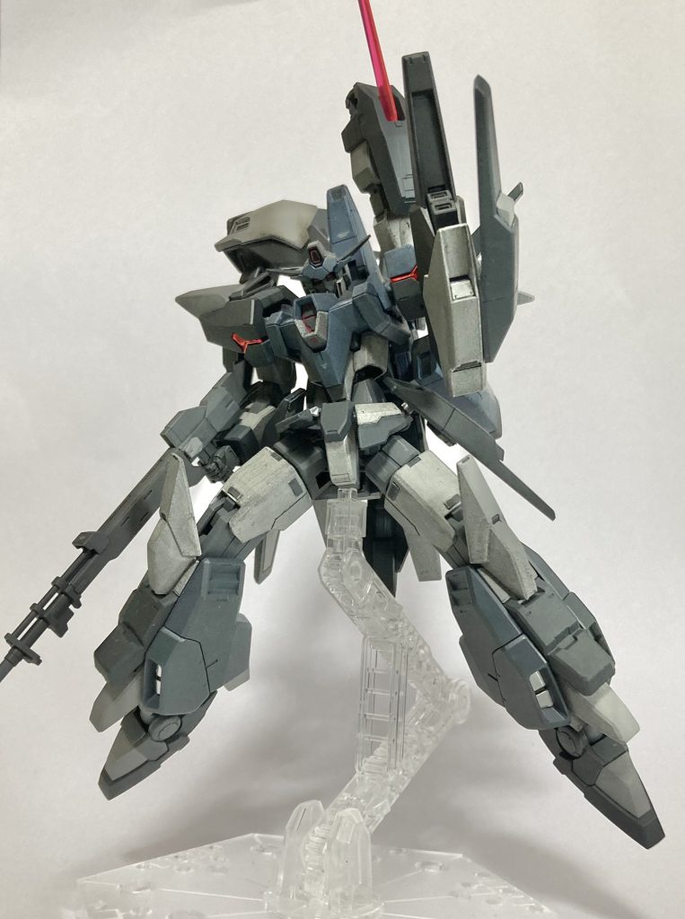 今回初めて全身筆塗り塗装をしましたがなかなか上手くいかない箇所もありましたので、精進していきたいと思います。