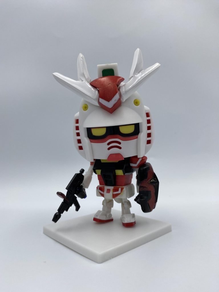 肩と腰はパテ後、鬼マスキングして塗装しました。