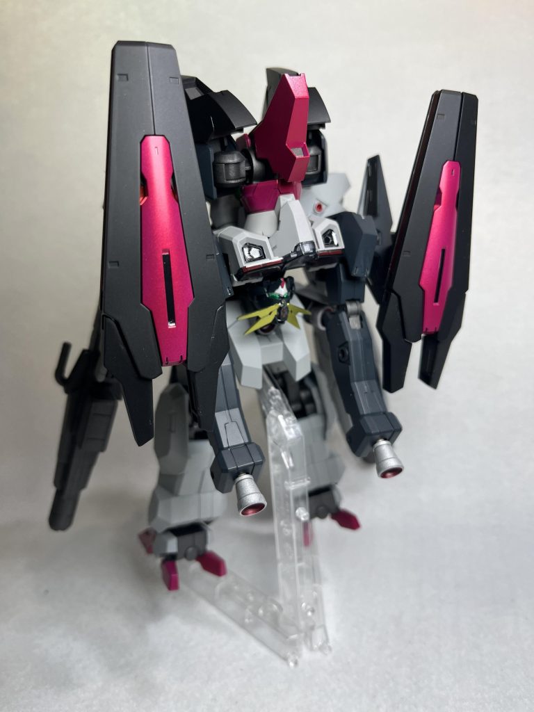 バックショットはこんな感じです。