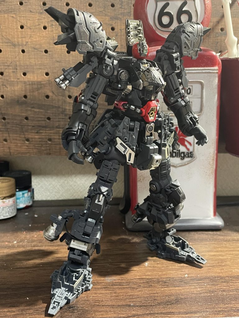 多分もう見る事のないフレーム状態。もうこの時点で飾っておきたいくらいカッコいい感じ。