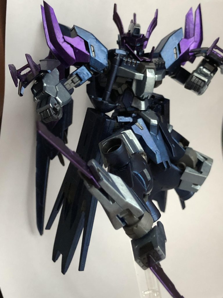 武器を持たなくても固定武装だけで戦えそうな感じに。