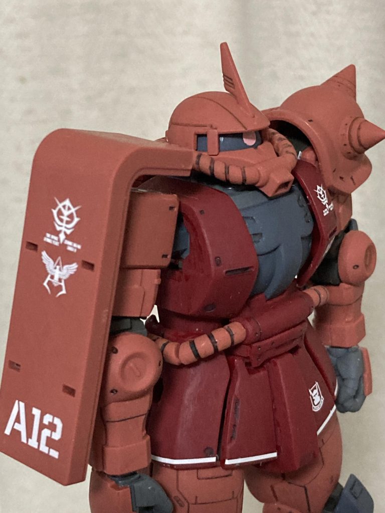 HGシャアザク–3枚目/制作者：ieatta