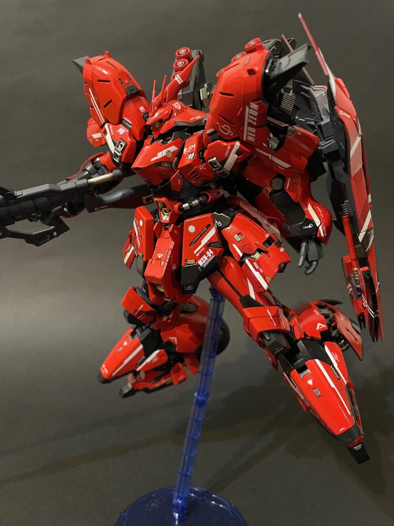 RGサザビー–5枚目/制作者：MAYU