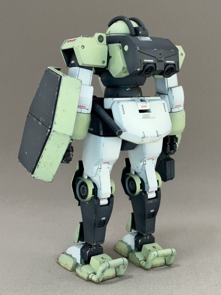 デミトレーナー–5枚目/制作者：monmo