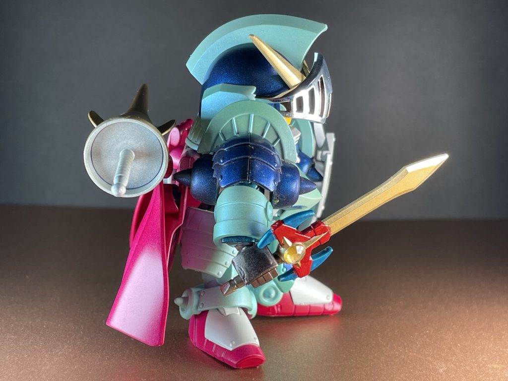 光凰(こうおう)騎士 セイクリッドガンダム–2枚目/制作者：Aoi