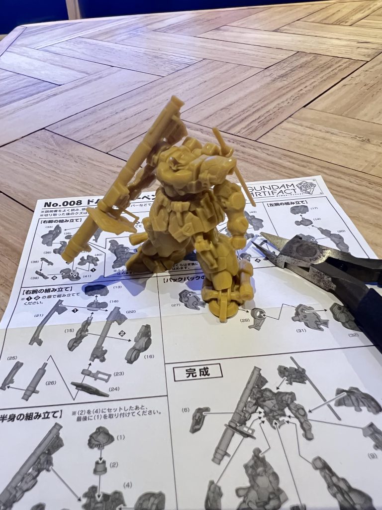 アーティファクトは小さいのに細かい造形は凄く好みです。