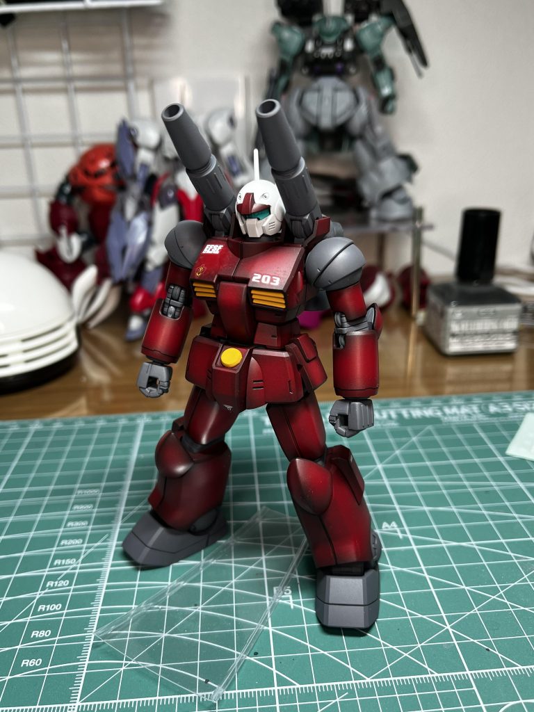 黒立ち上げ塗装までいつもならここでフィニッシュするところですが今回は汚していきます