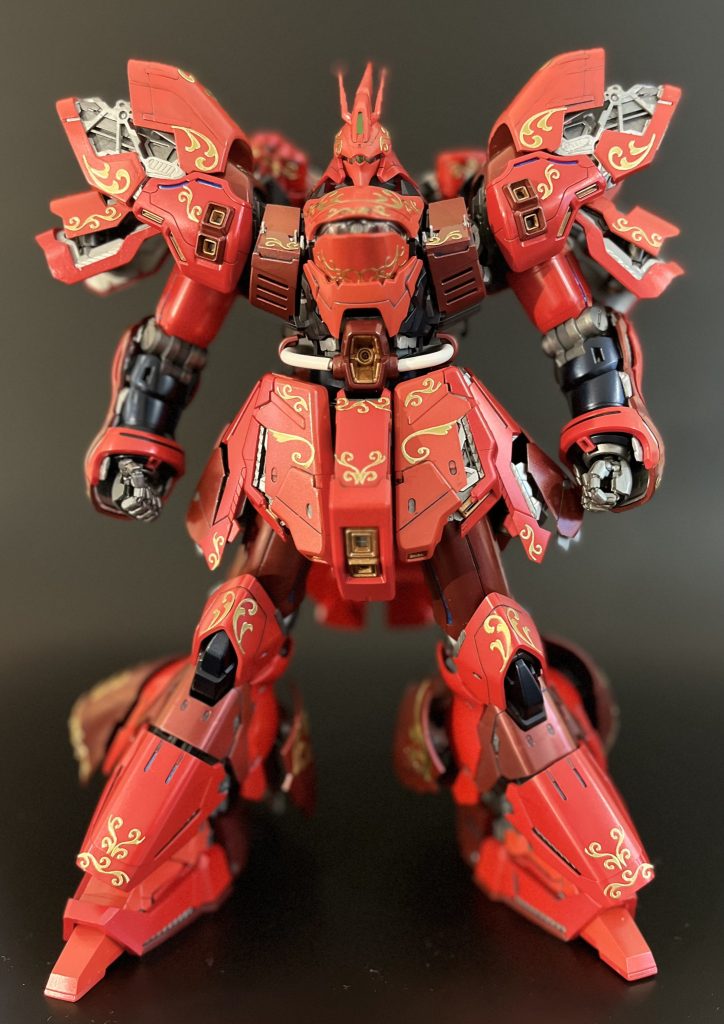 エングレービングにはホビー誌で紹介されたエレガントカットシールを使用。シール貼っただけです。