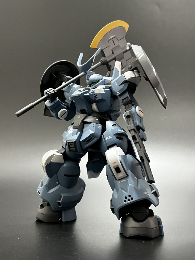 少し煽り角度にて