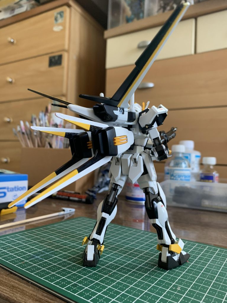 ストライク　ロイ・フォッカースペシャル–5枚目/制作者：アイアンビリー