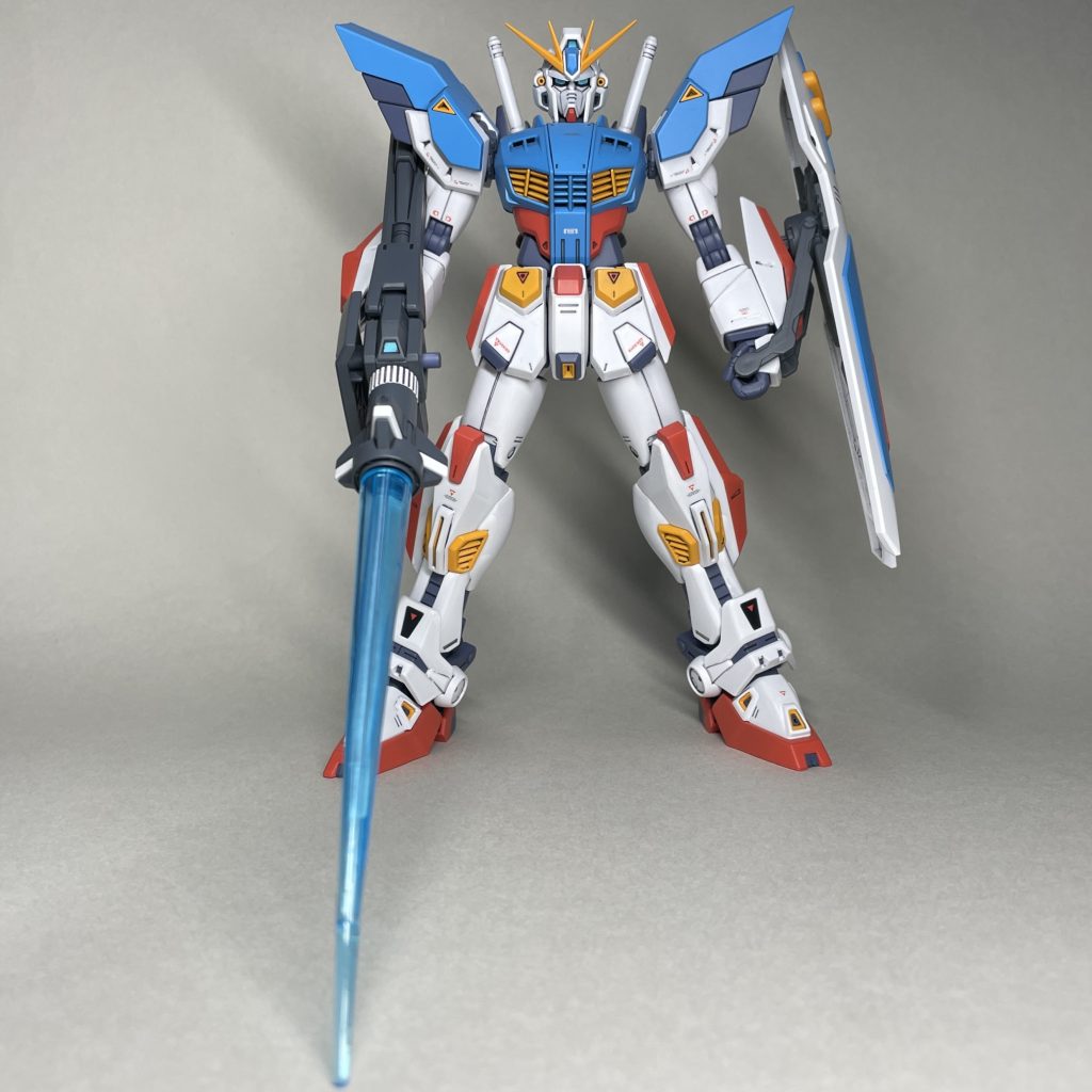 ビームランサー装備　正面　ビームランサー（Iタイプの装備）の塗り分けは、設定よりもおとなしめにしました。