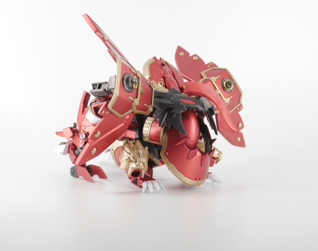 天動奥義形態ジェターク寮のエンブレムが獅子という事もあり、獅子モチーフの必殺形態に変形可能