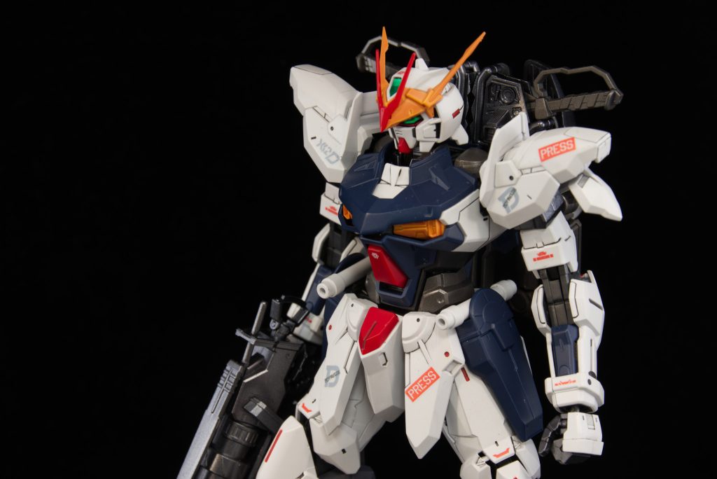 戦場のジャーナリスト–4枚目/制作者:wing