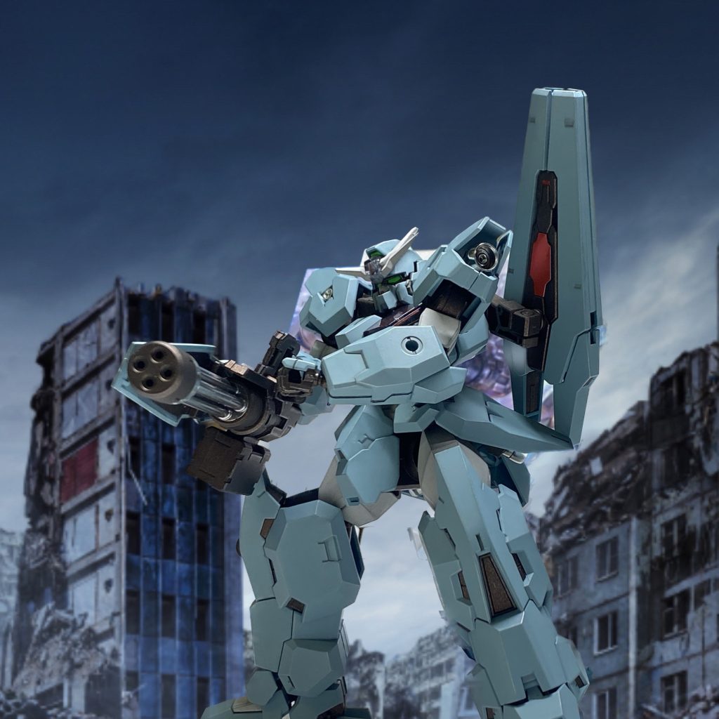 HG ガンダムルブリスウル–2枚目/制作者：丸五ワークス