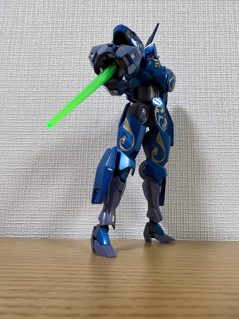 お気に入りの上から見下ろしポーズでシメダリルバルデはそのままでいいけどファラクトを黄色く塗りたくなりましたw