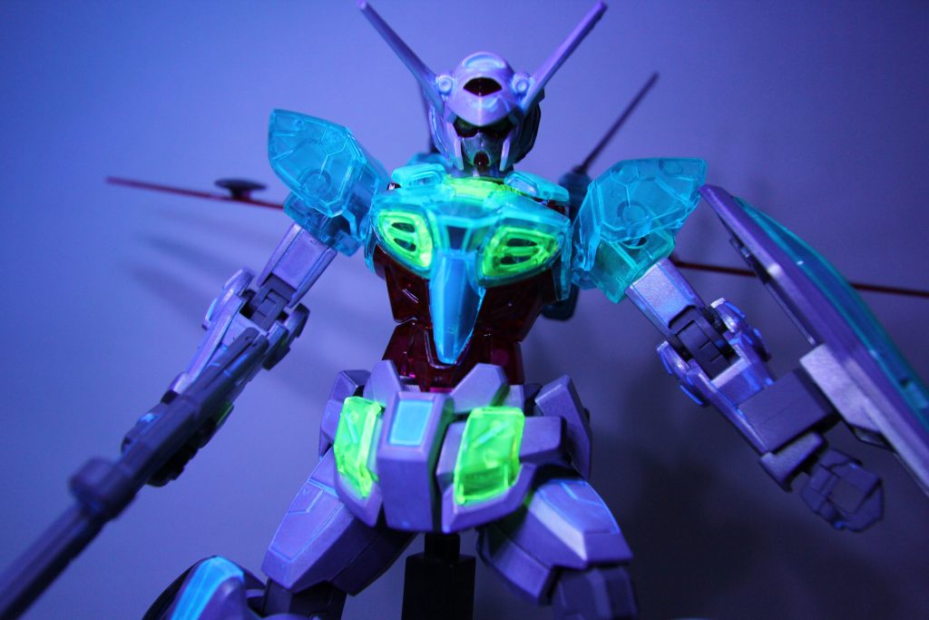 ブラックライト＋バストアップ