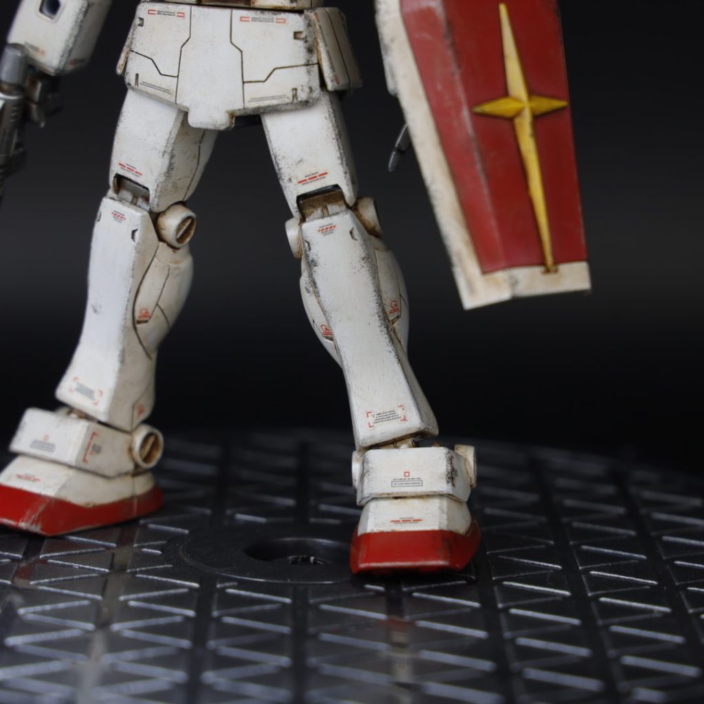 ジム！後ろ！–3枚目/制作者：ポルテーロ