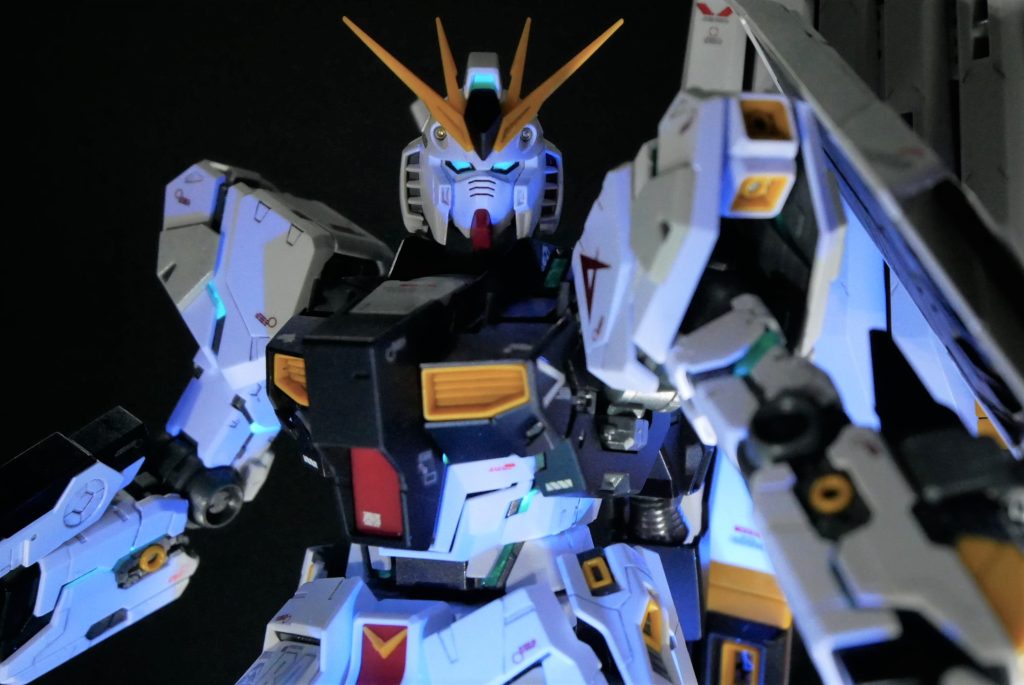 ※すべての写真に若干色味の調整をしてます。UVライトが想像以上に青みがかってしまったため。