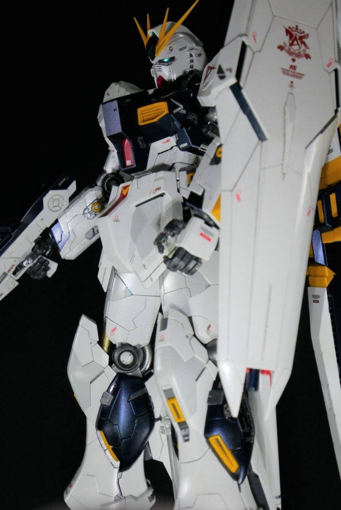 MG νガンダムver.ka (ノーマルライトVerで色々遊んでみました♪)–2枚目/制作者:suteteko76